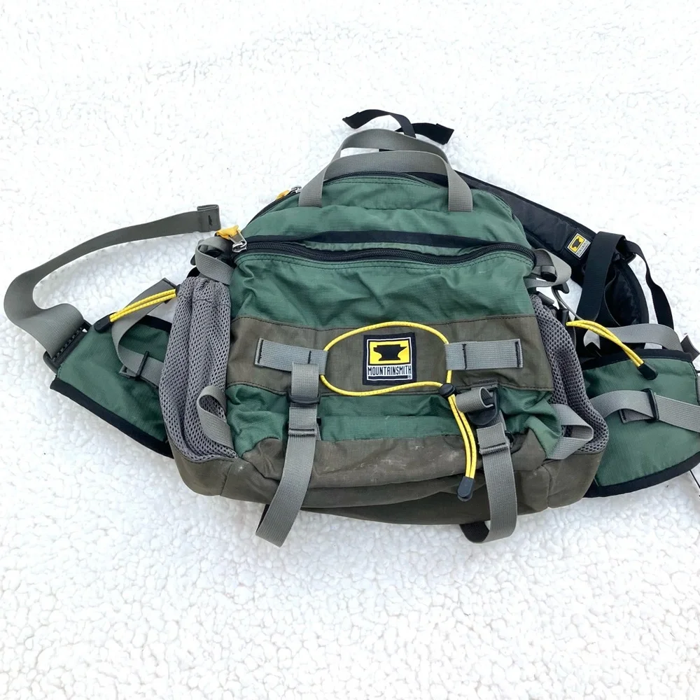 Travelsmith Medium Size Backpack 16x15x5